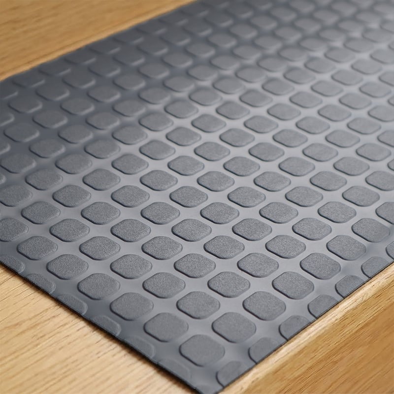 Block-Grip Vinyl Step Mats