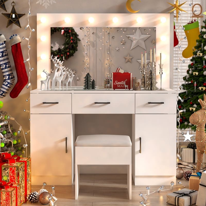 Bedroom makeup vanity set with 3 drawers