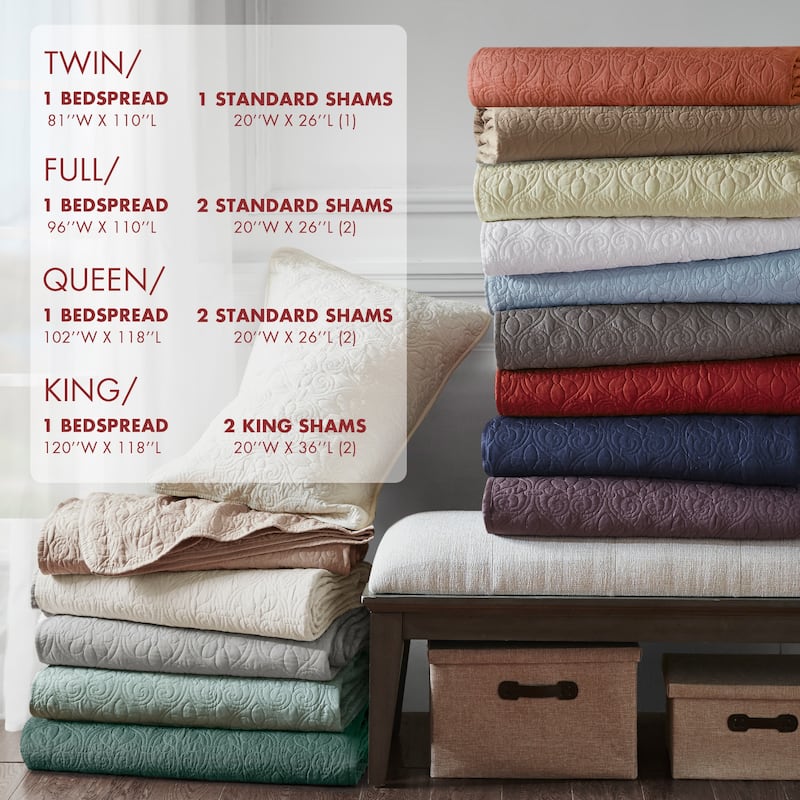 Madison Park Mansfield Reversible Oversized 3-piece Solid Texture Bedspread Quilt Set with Matching Shams