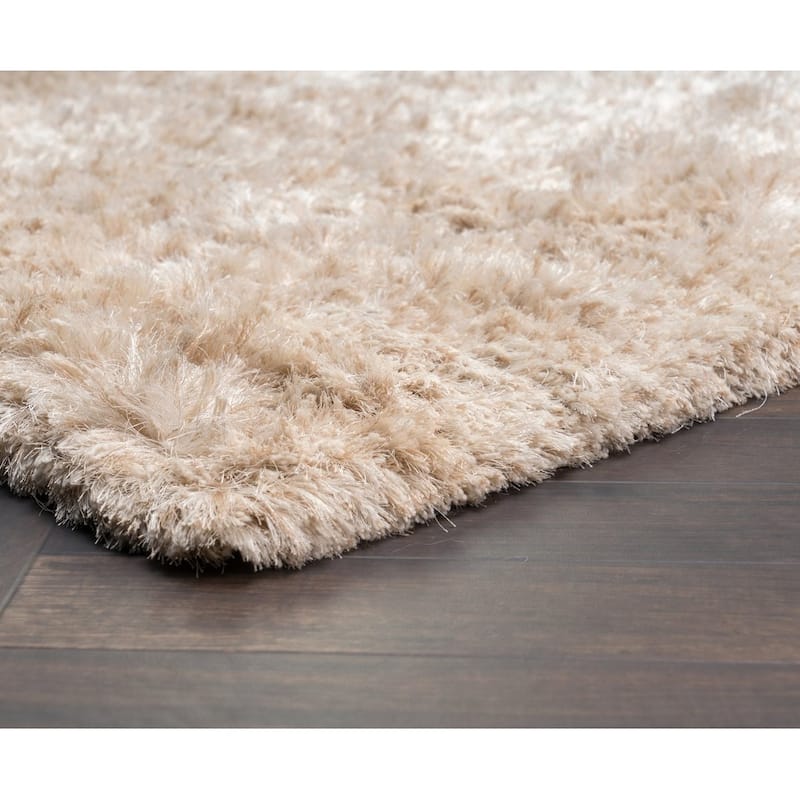 Elegante Handwoven Shag Area Rug by Kosas Home