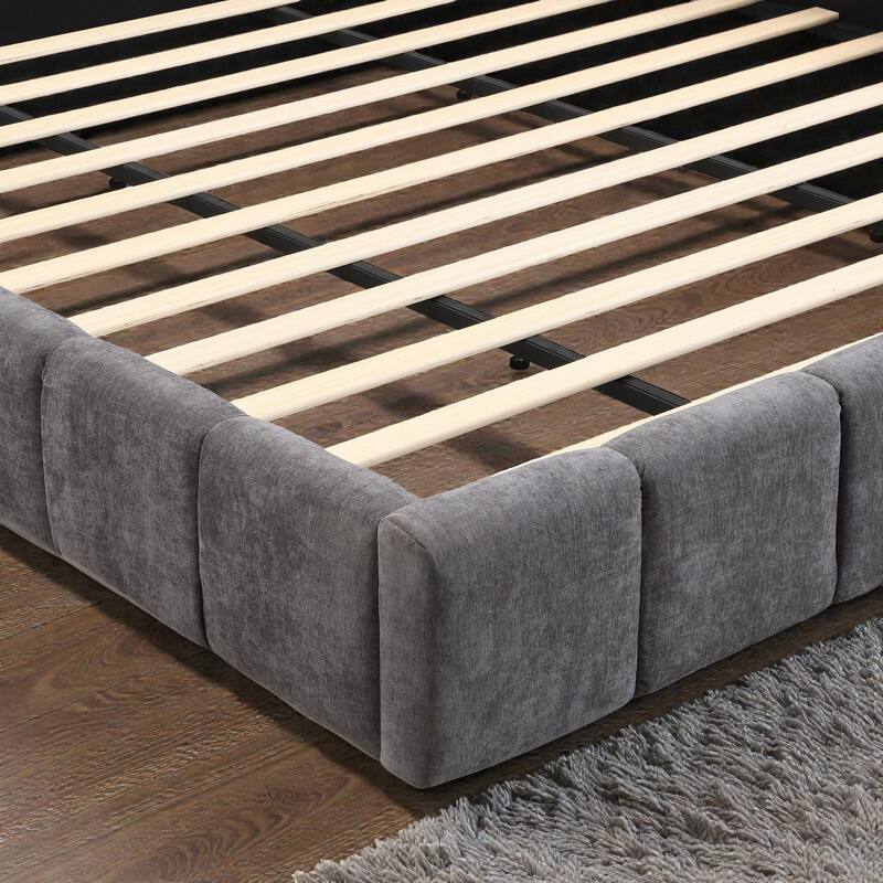 Chenille Upholstered Queen/King Bed with Checkerboard Headboard, Soft Fabric Platform Bed Frame, Modern Elegant Design