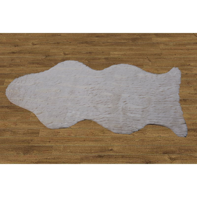 Serenta FauxFur Rug Sheepskin Shape Pelt Rug with Slip Stopping Pad - 30" x 47" - high pile brushed