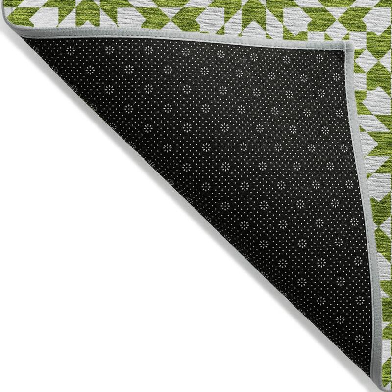 HomeRoots Floral Medallion Transitional Rectangle Outdoor Rug