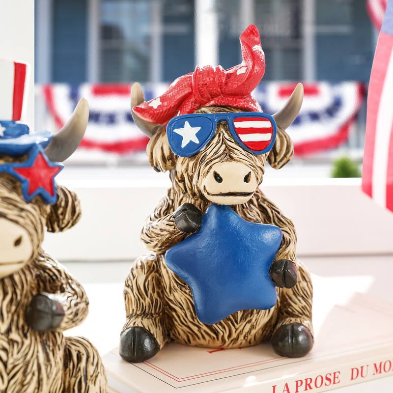 Glitzhome Set of 2 Patriotic July 4th Resin Highland Cows Table Decor