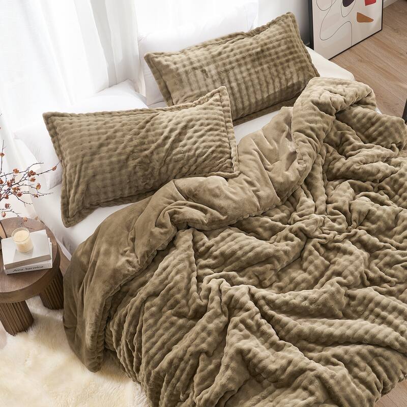 Snowball Double Chunky Bunny® - Coma Inducer® Comforter Set