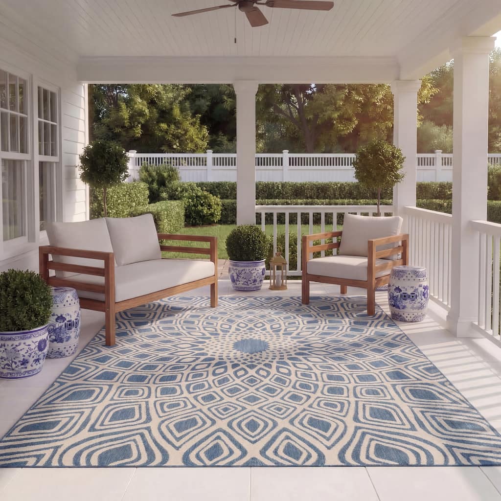 SAFAVIEH Courtyard Misako Indoor/ Outdoor Waterproof Patio Backyard Rug