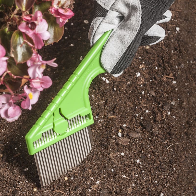 Nisaku 3 In Blade Stainless Steel Angled Weeder - 3 In