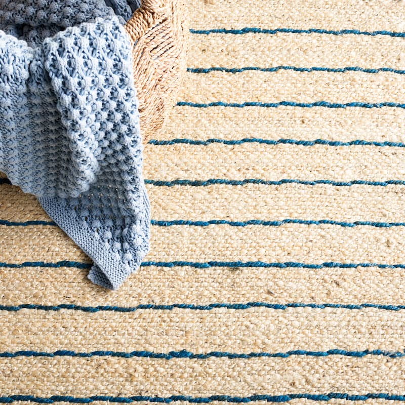 SAFAVIEH Handmade Natural Fiber Kamora Jute Rug