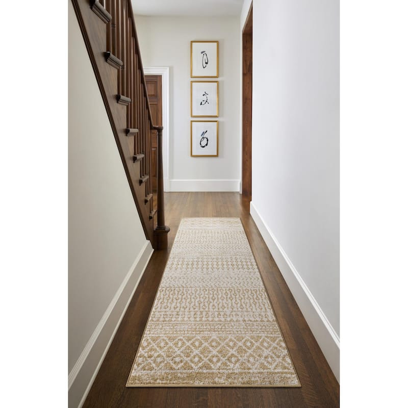 Livabliss Elaziz Moroccan Geometric Area Rug