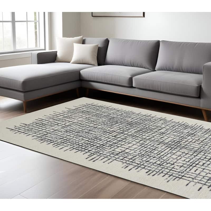 Sixu Hand Tufted Traditional Stain Resistant Durable Area Rug By HomeRoots - 8' x 10'