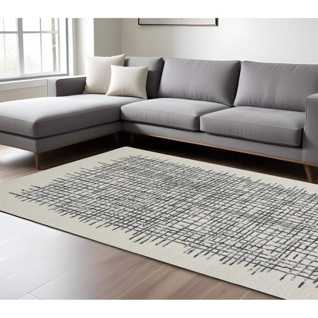 Sixu Hand Tufted Traditional Stain Resistant Durable Area Rug By HomeRoots - 8' x 10'