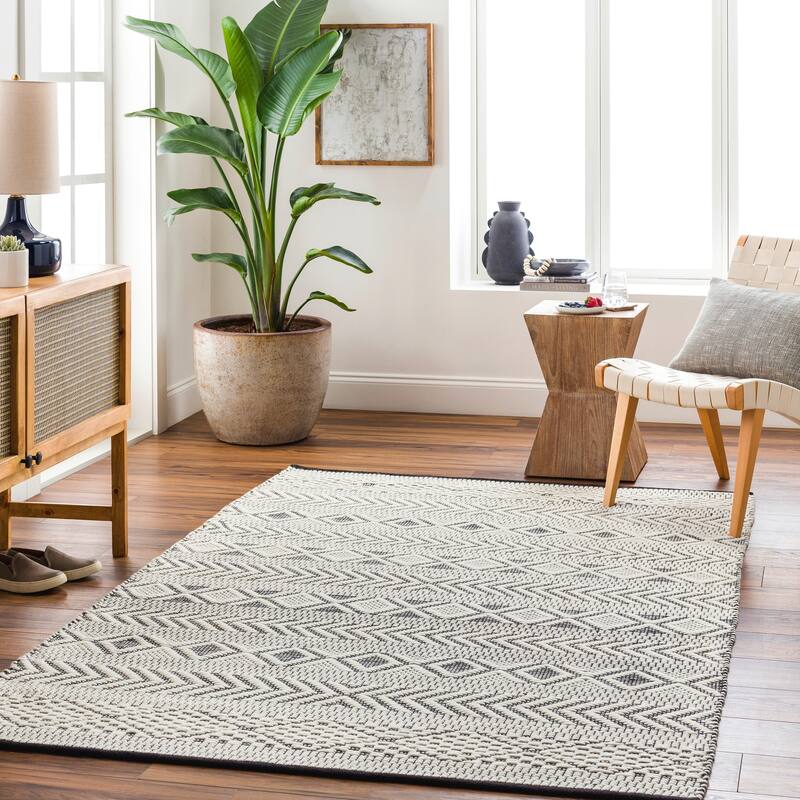 Fayzae Handmade Boho Wool Blend Area Rug - 9' x 12' - Black/Ivory