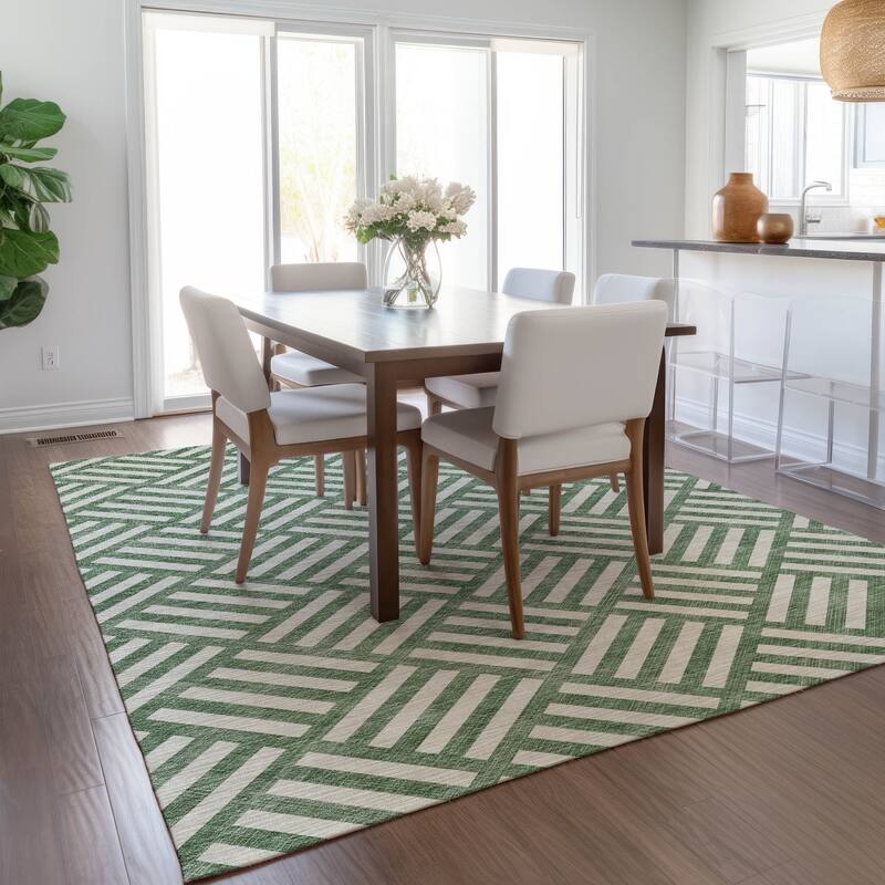 Machine Washable Indoor/ Outdoor Chantille Contemporary Geo Rug