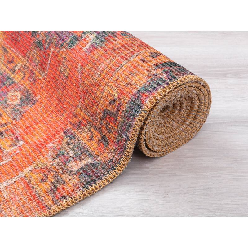 Vera Collection Red Power Loomed Indoor Area Rug