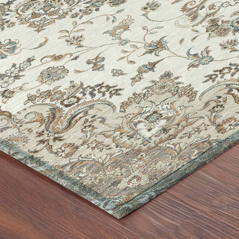 Machine Washable Indoor/ Outdoor Traditional Niko Chantille Rug