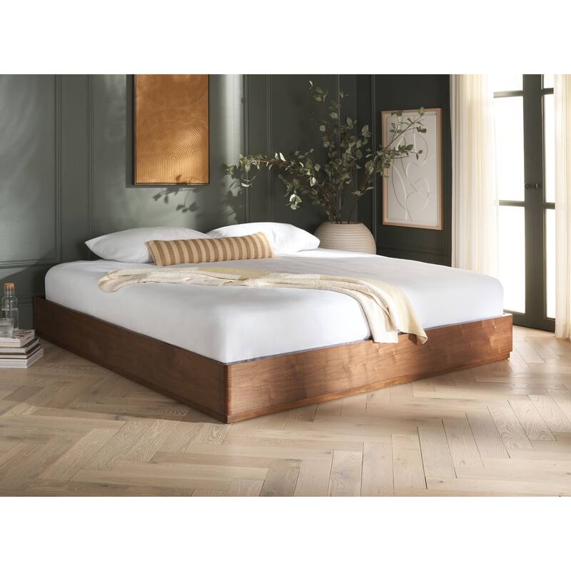 SAFAVIEH Couture Decarla Wood Bed Frame