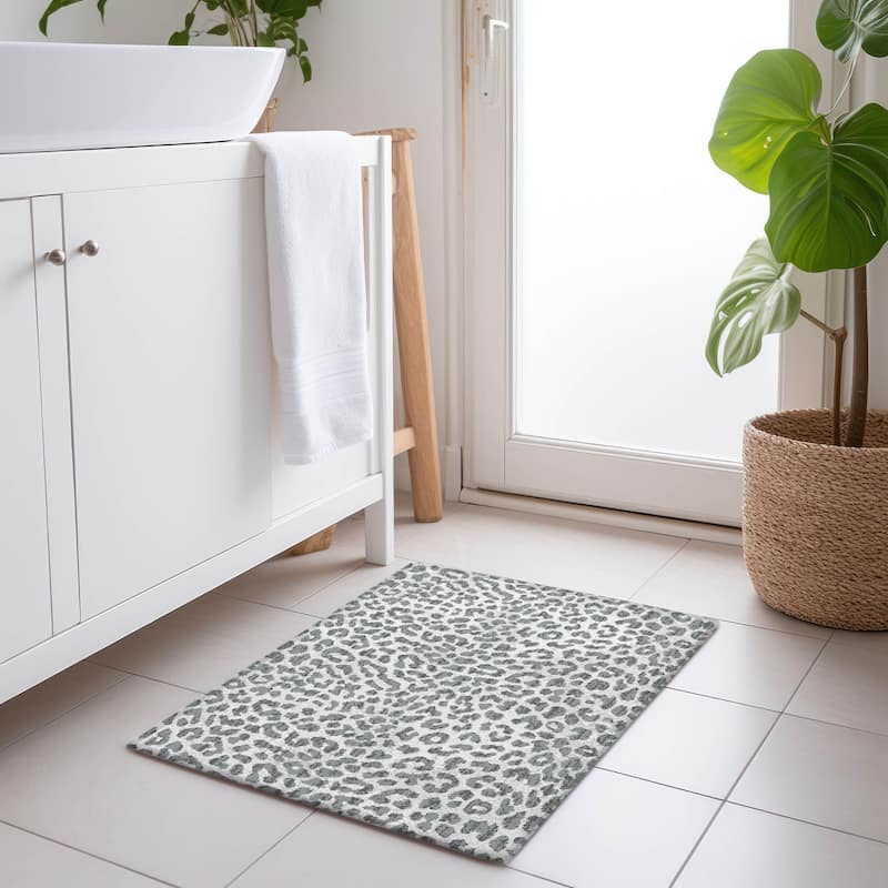 Premium Washable Super Soft Animal Print Mayfield Rug - Gray - 1' 8" x 2' 6" - Rectangle