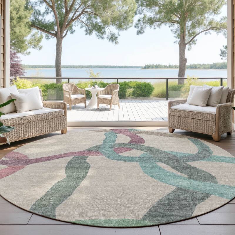 Machine Washable Indoor/ Outdoor Abstract Links Chantille Rug - Tan - 8' x 8'