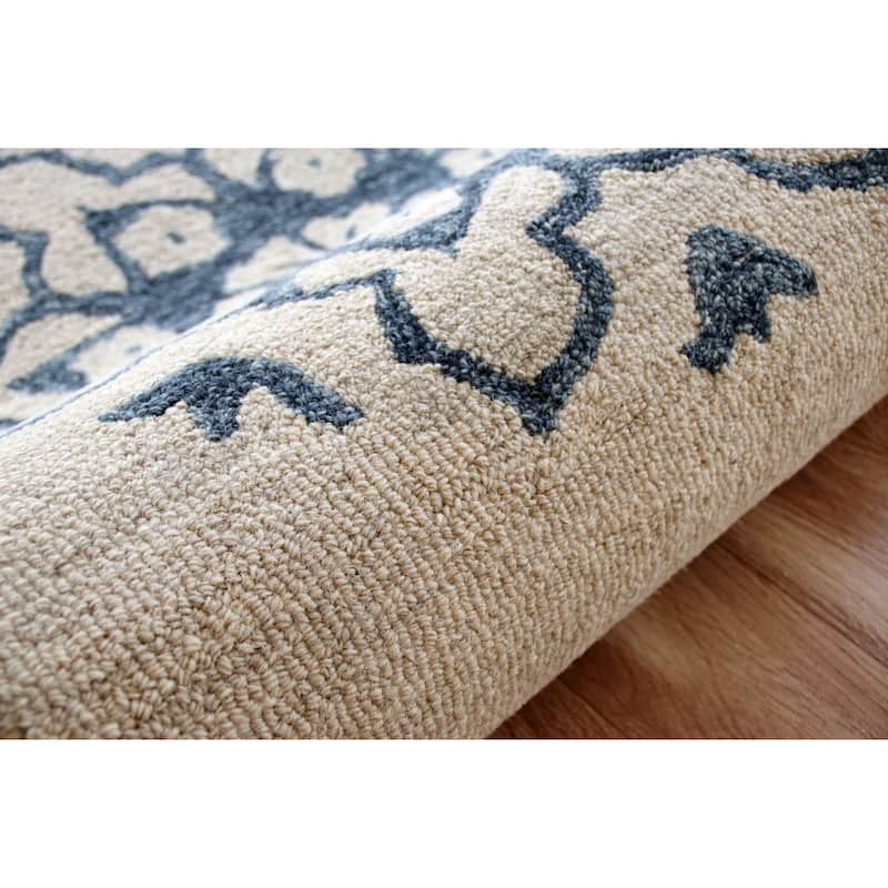 Sevita Modern Mosaic Medallion Rug