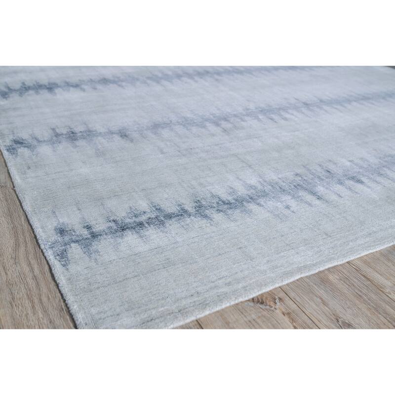 EXQUISITE RUGS Chroma Hand-loomed Wool/Bamboo Silk Light Blue Area Rug.