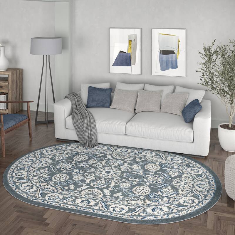 Carrington Traditional Border Indoor Area Rug