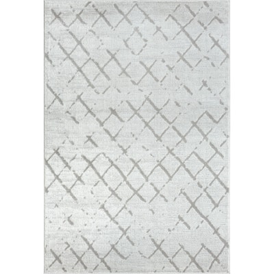Geometric Area Rug - 8' x 10'
