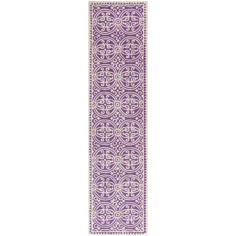 SAFAVIEH Handmade Cambridge Myrtis Moroccan Wool Rug
