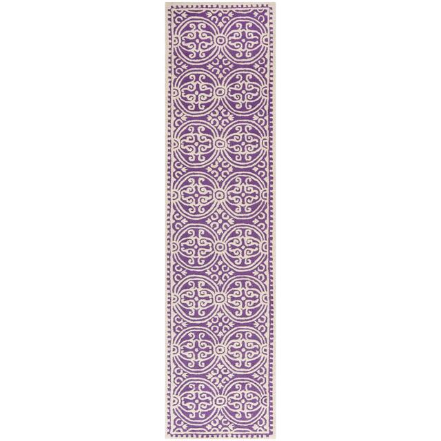 SAFAVIEH Handmade Cambridge Myrtis Moroccan Wool Rug