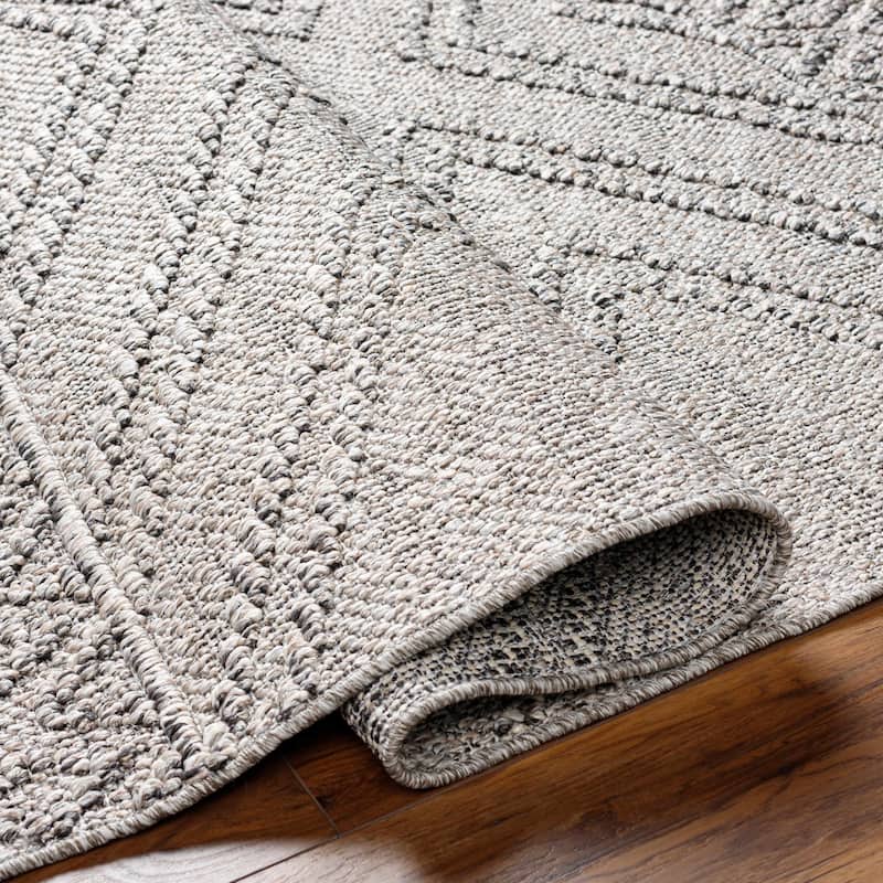 Hauteloom Areli Diamond Geometric Farmhouse Patio Outdoor Area Rug