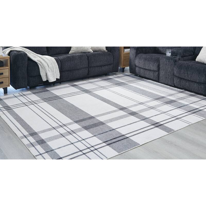 Signature Design by Ashley Kaidlow Rug - 7'8"W x 9'8"D