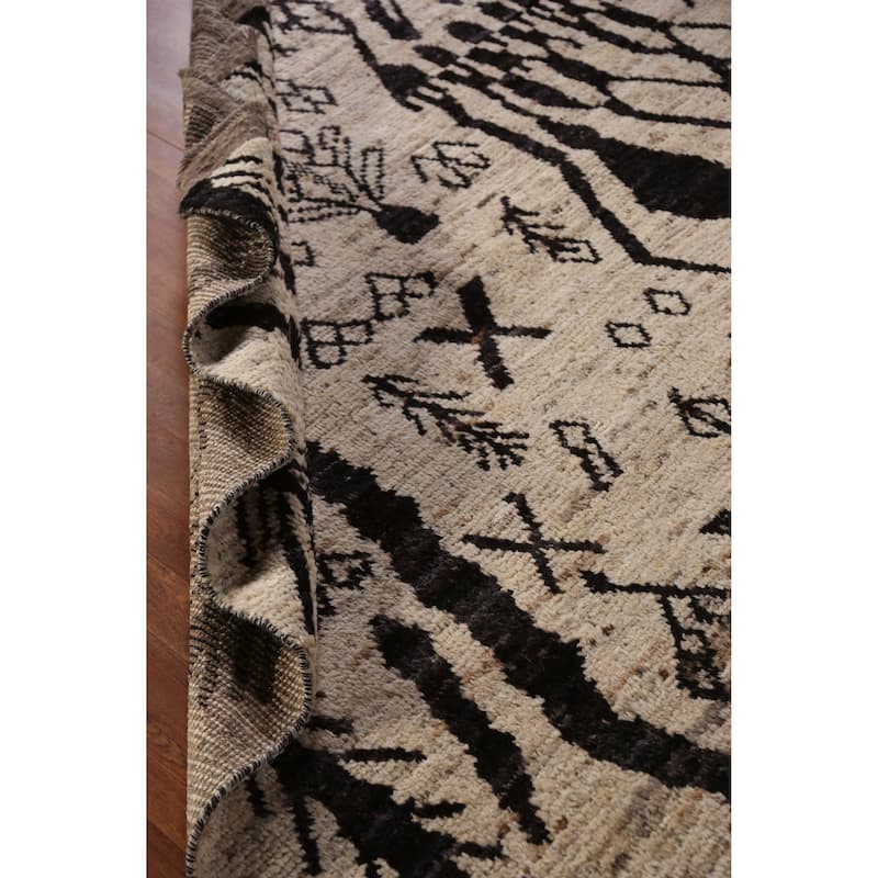 Geometric Moroccan Area Rug Handmade Beige Oriental Wool Carpet - 6'5" x 9'5"