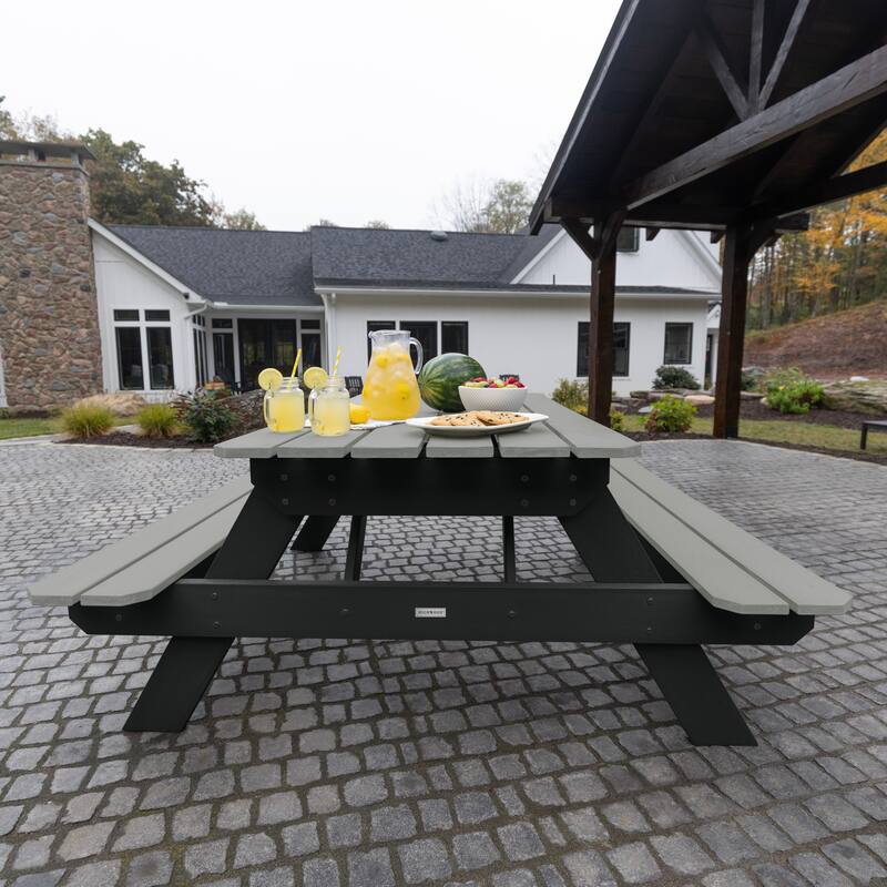 HIGHWOOD Eco-friendly Picnic Table