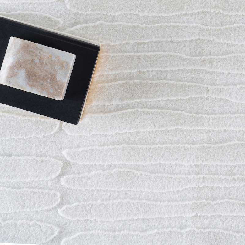 Nuloom Nivella Solid Cloud Washable Area Rug