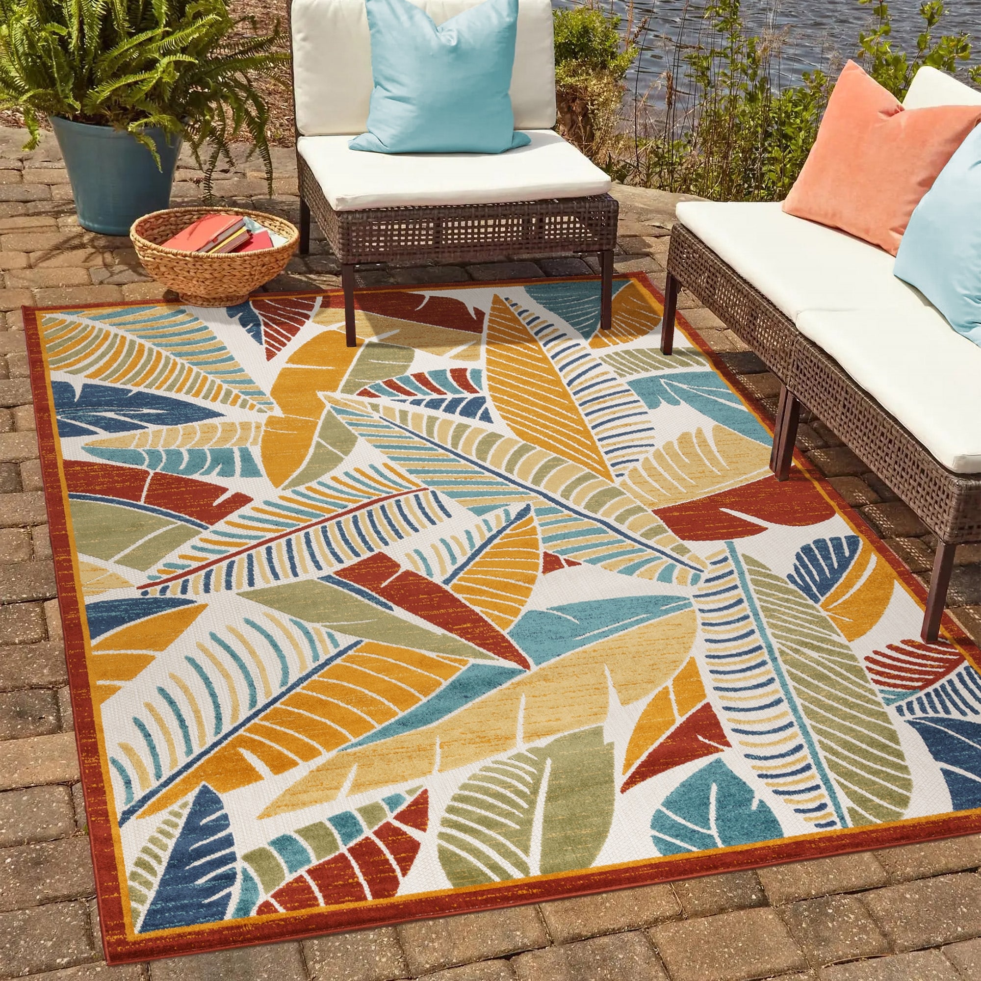 Gertmenian Fosel Lagos Multi-Color Modern Tropical Botanical Leaf Indoor/ Outdoor High-Low Area Rug