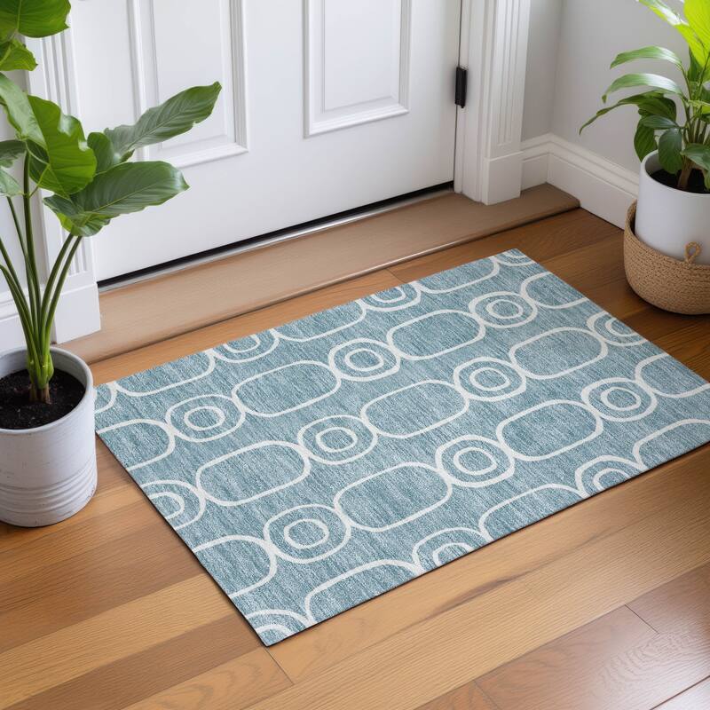 Machine Washable Indoor/ Outdoor Modern Vibe Chantille Rug