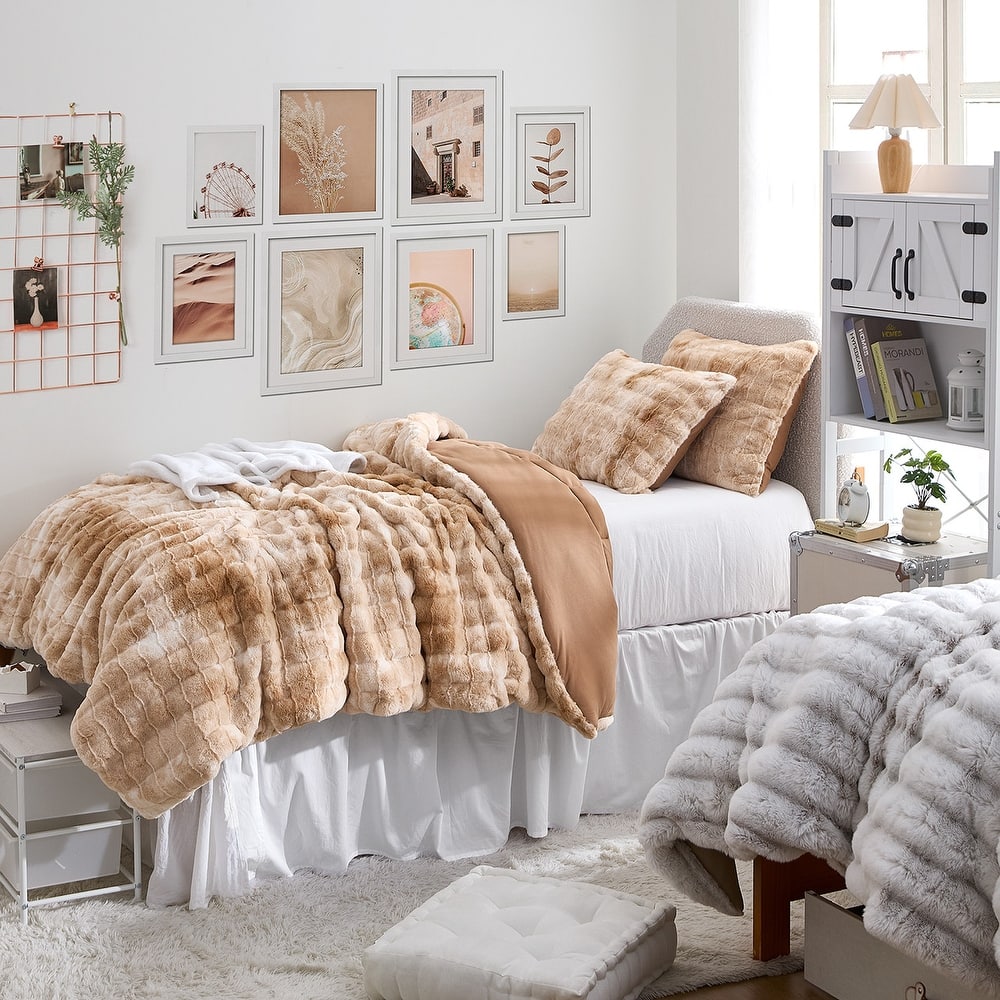 Chunky Bunny Spotty Yoga - Coma Inducer® Comforter - White Tan