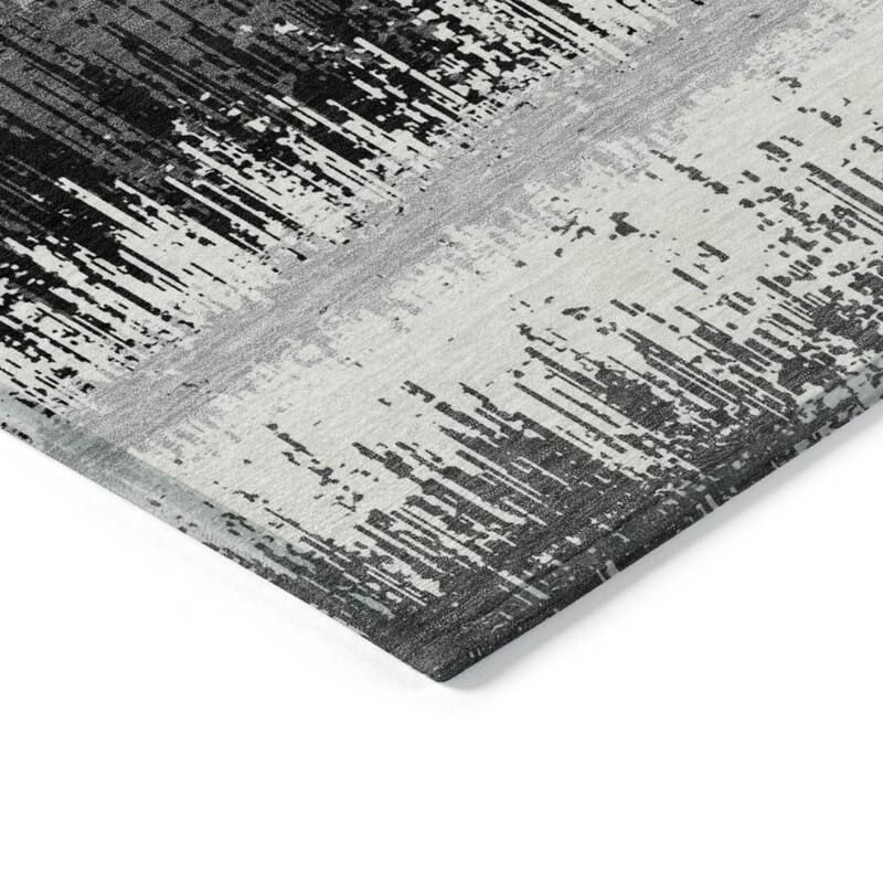HomeRoots Striped Transitional Rectangle Outdoor Rug