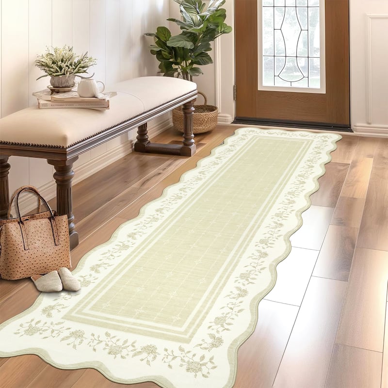 Garvee Scalloped Rose Floral Bordered Area Rug
