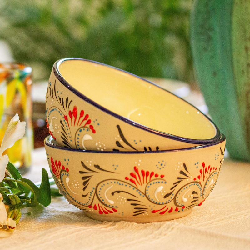 Novica Handmade Colibri Ceramic Bowls (Pair)