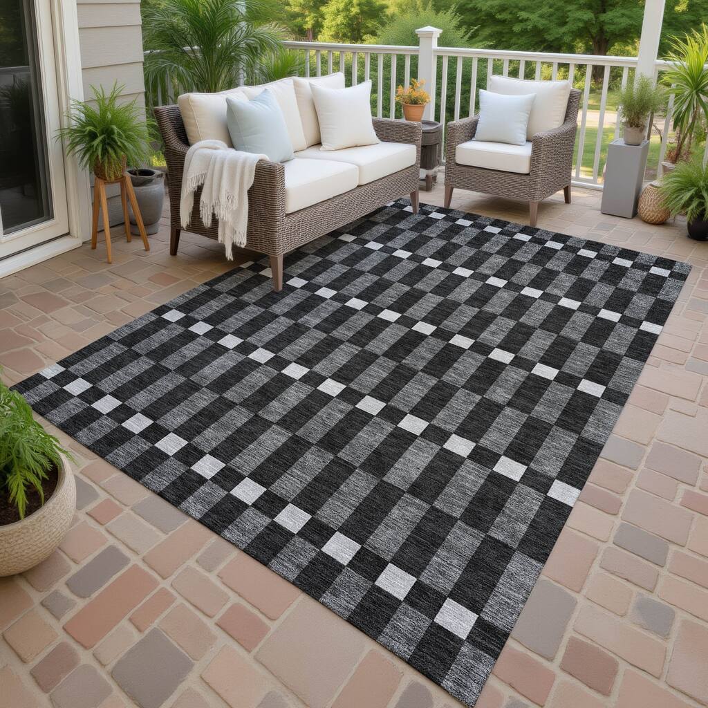 Machine Washable Indoor/ Outdoor Modern Augusta Chantille Rug