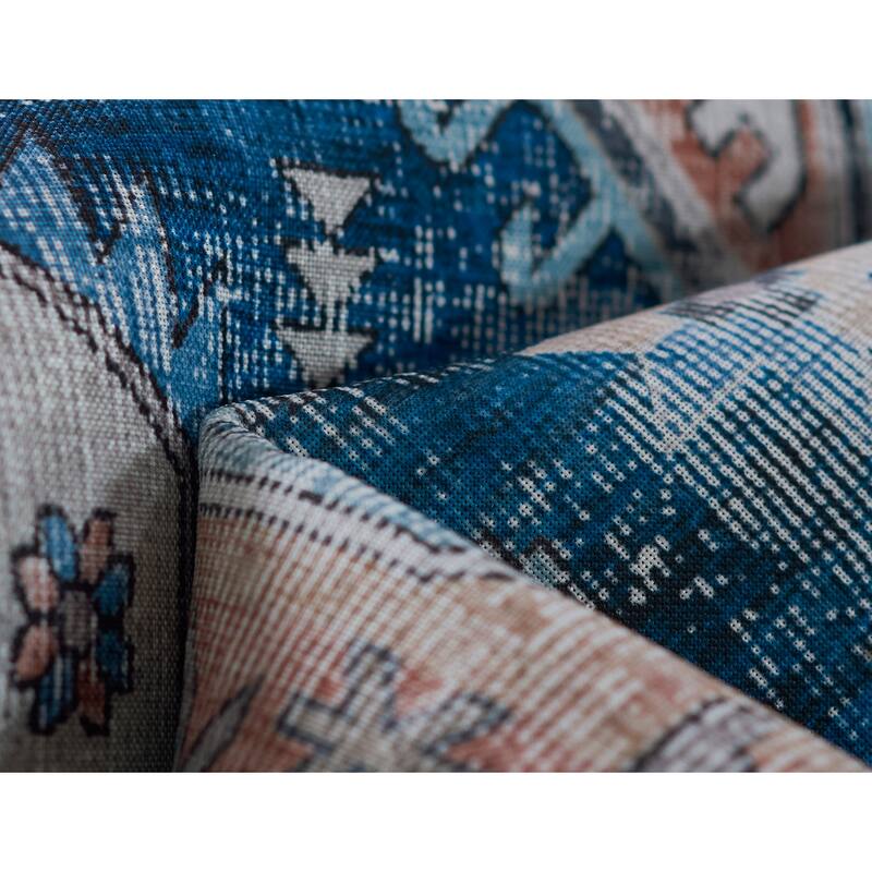 Novogratz by Momeni Doheny Lloyd Polyester Medallion Area Rug