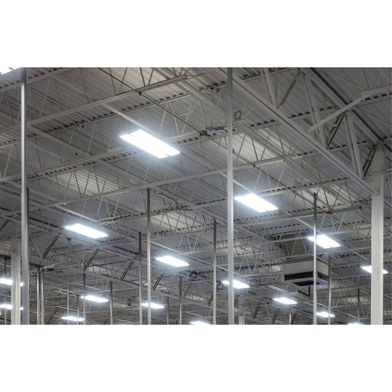 LED Adjustable High bay 135 Watt 4000K Integrated Sensor Port 120-277 Volt