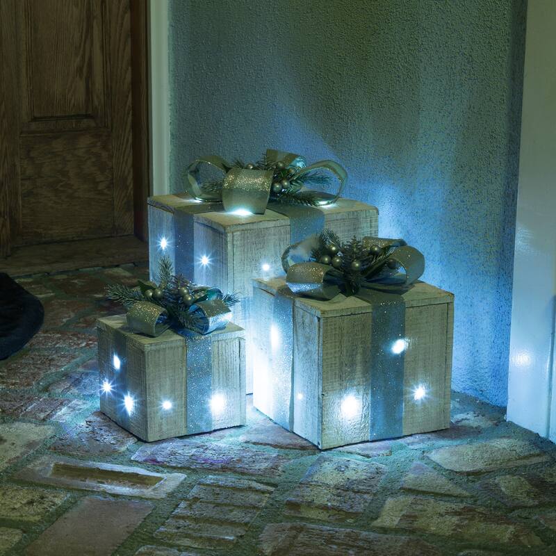 Alpine Corporation 3-Piece Decorative Wooden Christmas Gift Box Set with LED Lights