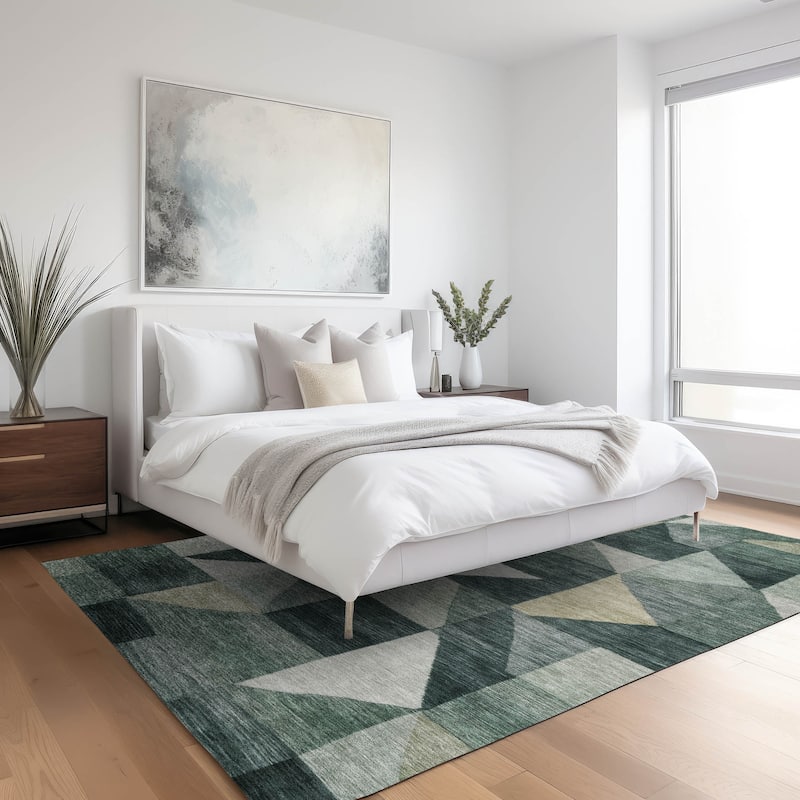 Machine Washable Indoor/ Outdoor Geo Rubi Chantille Rug