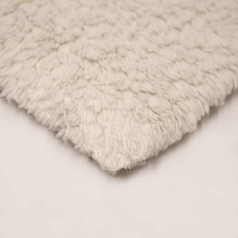 Juicy Couture Brooklyn Vintage Reversible Bath Rug
