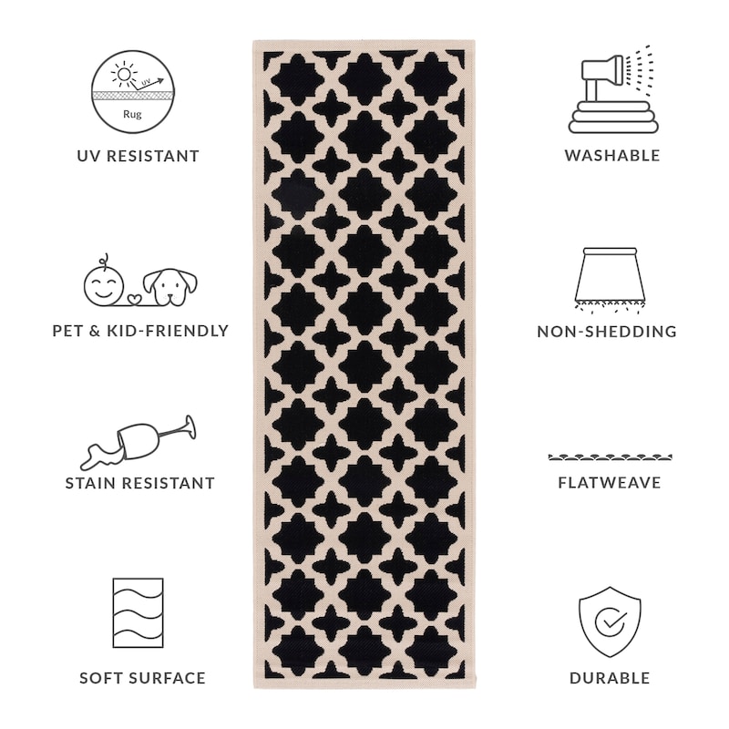 SAFAVIEH Courtyard Myrianne Indoor/ Outdoor Waterproof Patio Backyard Rug