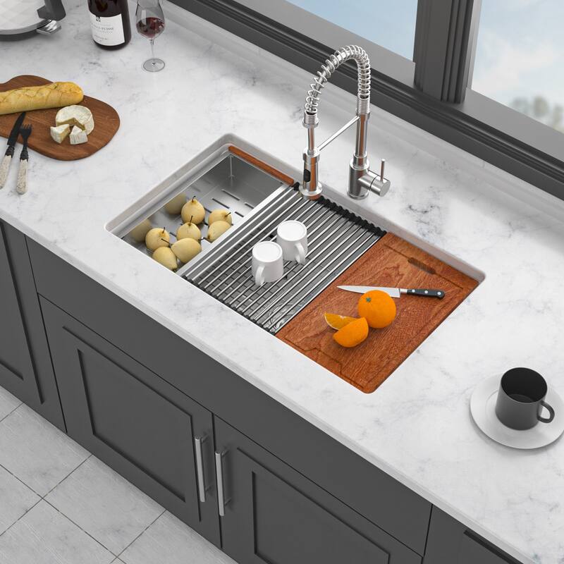 33 Inch Undermount Single Bowl Ceramic Kitchen Sink in White - 33'' x 19'' x 10''