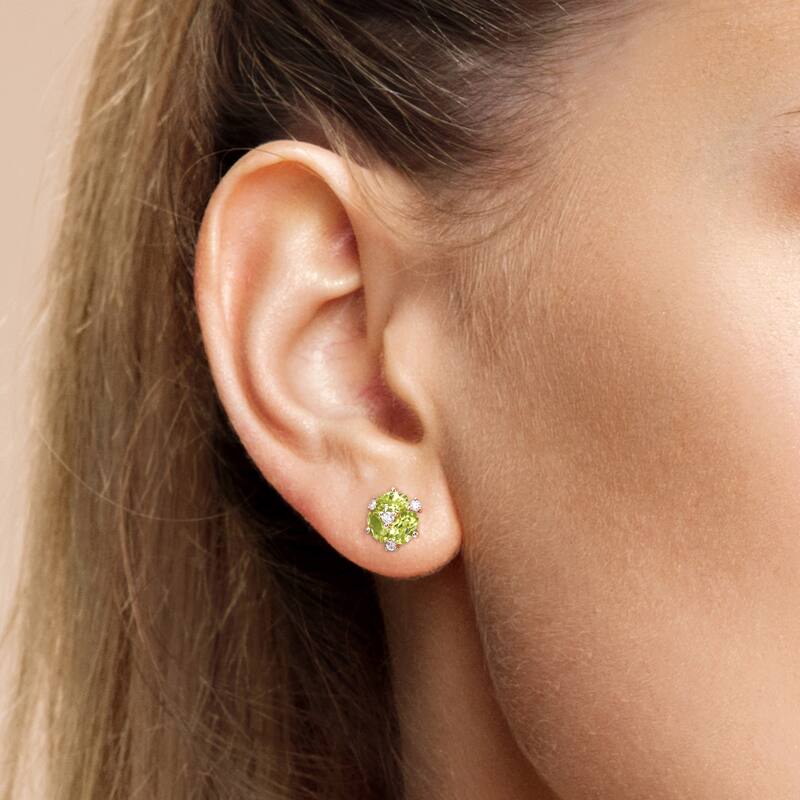 Miadora Oval-cut Peridot and 1/5ct TDW Diamond Floral Stud Earrings 14k Yellow Gold