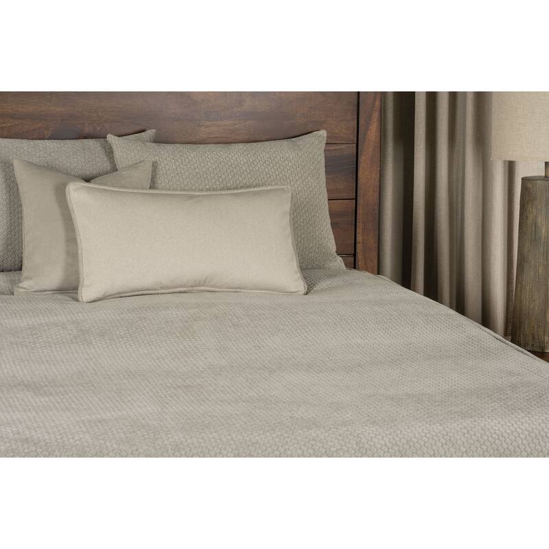 Dragon Matelassé Duvet Cover and Insert Set