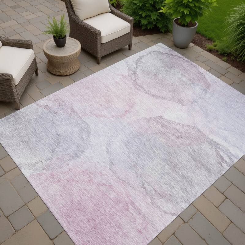Machine Washable Indoor/ Outdoor Abstract Muted Chantille Rug